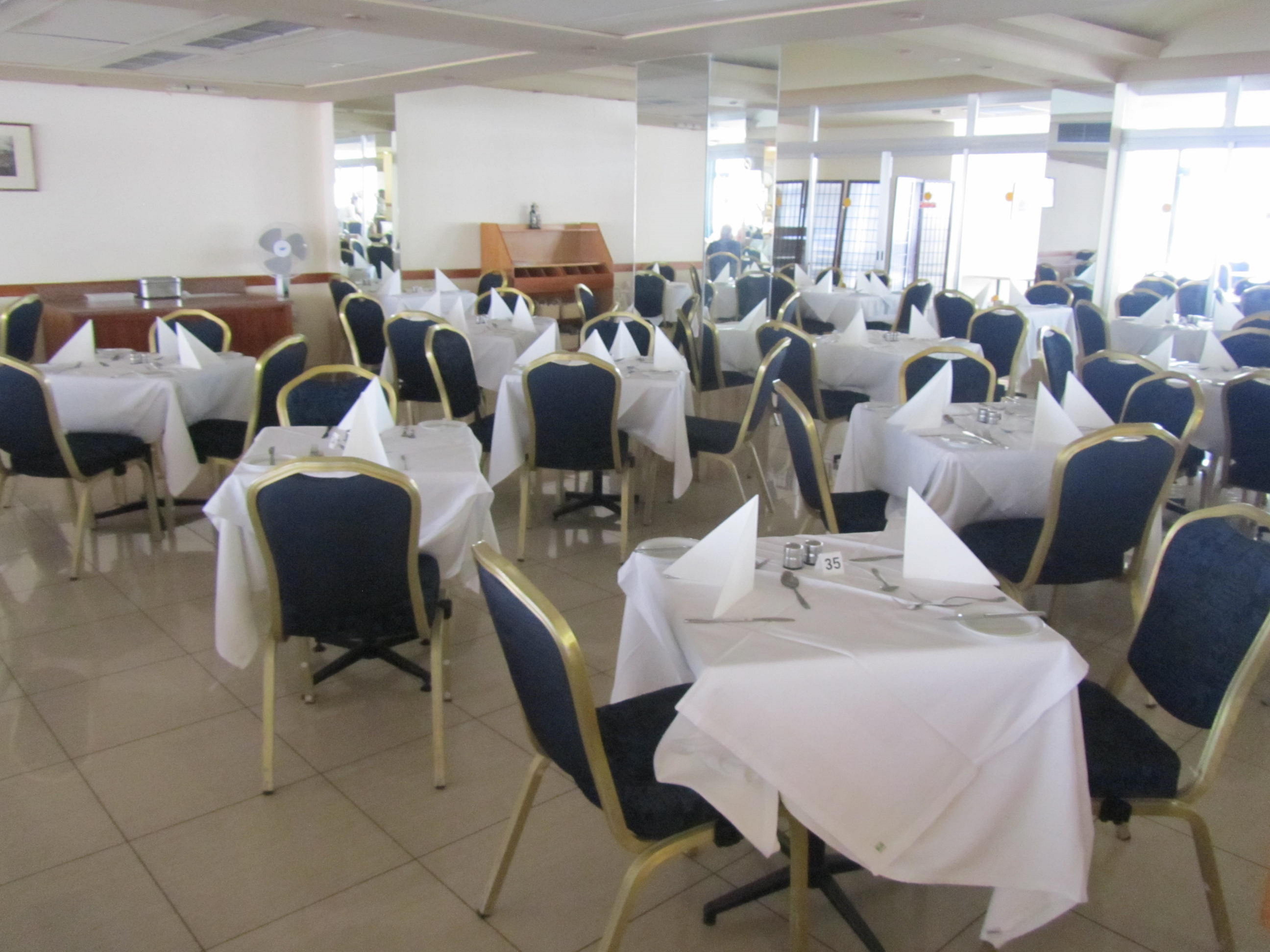 Topaz Hotel 3*